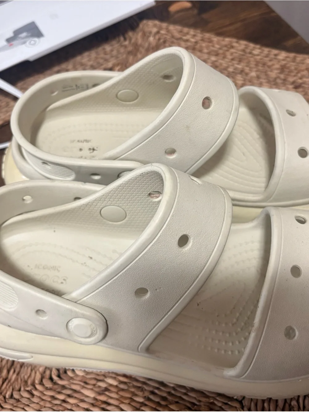 CROCS MEGA CRUSH SANDAL BONE RUBBER COMFORT SHOES SLIP ON CLOGS UNISEX M6 W8